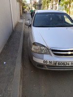 voitures-chevrolet-optra-4-portes-2012-chiffa-blida-algerie