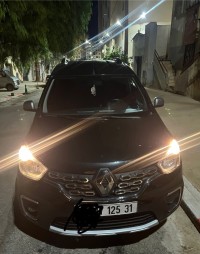 السيارات-النفعية-renault-kangoo-2025-steep-way-وهران-الجزائر