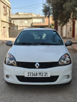 voitures-renault-clio-campus-2013-bye-el-kerma-oran-algerie