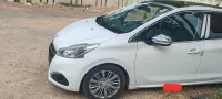 Peugeot 208 2016 208