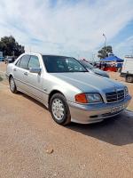 berline-mercedes-classe-c-classic-1999-gue-de-constantine-alger-algerie