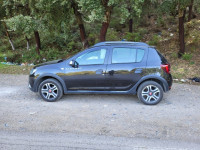 voitures-dacia-sandero-2019-stepway-restylee-bejaia-algerie