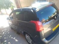 voitures-peugeot-5008-2011-allure-chlef-algerie