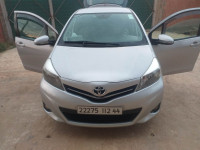 citadine-toyota-yaris-2012-bir-ould-khelifa-ain-defla-algerie