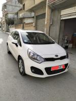 citadine-kia-rio-5-portes-2015-pop-facelift-tebessa-algerie