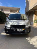 fourgon-peugeot-expert-2015-bejaia-algerie