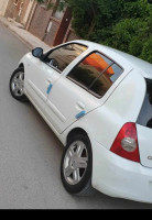 citadine-renault-clio-campus-2014-bye-bouguirat-mostaganem-algerie