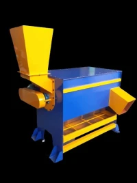 MACHINES ET ÉQUIPEMENTS, RECYCLAGE DE PLASTIQUE HDPE PET LPE PP/1/ 