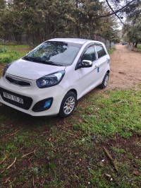 voitures-kia-picanto-2011-pop-messaoud-boudjeriou-constantine-algerie