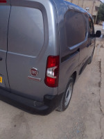 voitures-fiat-doblo-2023-harchoun-chlef-algerie