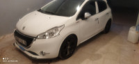 voitures-peugeot-208-2014-فرنسية-حرة-djezzar-batna-algerie