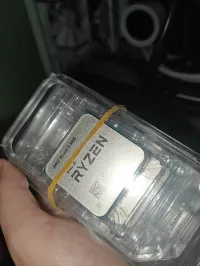 RYZEN 5 5600