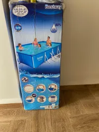 Piscine Rectangulaire INTEX 4m X 2,11m X 81cm steel pro 'tres bon etat'