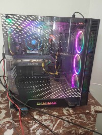أجهزة-ألعاب-الفيديو-pc-gaming-and-graphic-design-الجزائر-وسط