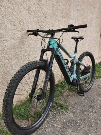 Vélo vtt électrique