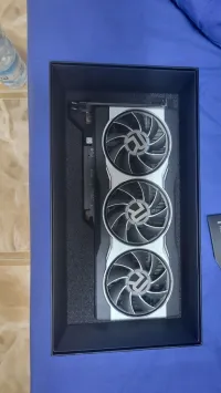 AMD RX 6800 