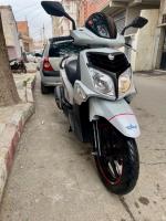 motos-scooters-sym-hd200-2020-tizi-ouzou-algerie