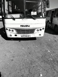 حافلة-isuzu-pus-2004-مناصر-تيبازة-الجزائر
