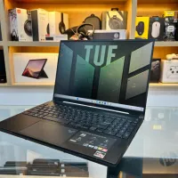 ASUS TUF AVANTAGE RYZEN 7 7735HS RDEON RX7600S 16GB RAM 512GB SSD