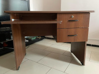 tables-pc-bureaux-bureau-de-travail-hussein-dey-alger-algerie