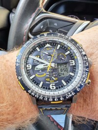 montre citizen promaster et Eco drive SkyHawks blue angels jy8078-01L