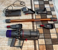 مكانس-كهربائية-و-أجهزة-التنظيف-aspirateur-dyson-v6-المحمدية-معسكر-الجزائر