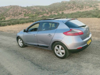 voitures-renault-megane-3-2009-privilege-bordj-okhriss-bouira-algerie