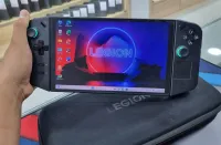 Lenovo Legion Go AMD Z1 16G 512 SSD 8.8" QHD+ 144Hz