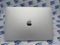 MacBook Air 2020 i3