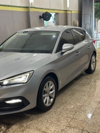 voitures-seat-leon-2021-relizane-algerie