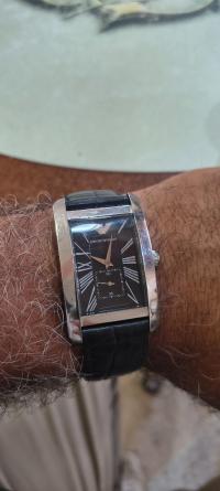 رجال-montre-emporio-armani-خميس-مليانة-عين-الدفلة-الجزائر