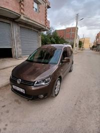 سيارات-volkswagen-caddy-2011-سوق-نعمان-أم-البواقي-الجزائر