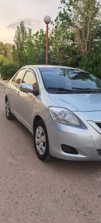 سيارات-toyota-yaris-2008-السوقر-تيارت-الجزائر