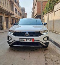 سيارات-volkswagen-t-roc-2022-life-الجزائر-وسط