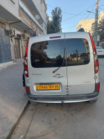 voitures-renault-kangoo-2009-khemis-el-khechna-boumerdes-algerie