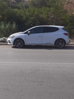 voitures-renault-clio-4-2016-gt-line-bouira-algerie