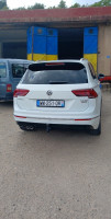 voitures-volkswagen-tiguan-2017-r-line-aghbalou-bouira-algerie