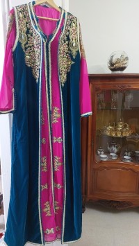 فساتين-caftan-marocain-03-pieces-a-louer-livraison-gratuite-pour-alger-et-blida-القبة-الجزائر