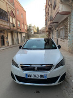 moyenne-berline-peugeot-308-2019-gt-line-saida-algerie