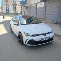 voitures-volkswagen-golf-8-2021-gte-medea-algerie