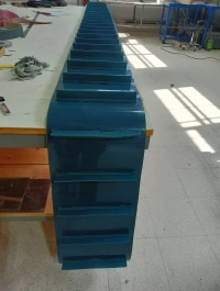 Bande transporteuse en PVC avec Tasseaux