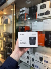 عدسات-الكاميرا-objectif-viltrox-aps-c-af-56mm-17e-for-sony-بئر-خادم-الجزائر