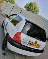 voitures-renault-clio-2-2001-algerie