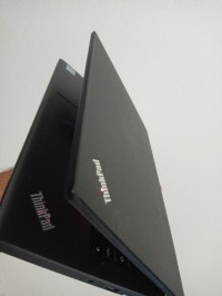 كمبيوتر-محمول-lenovo-thinkpad-x270-المدية-الجزائر