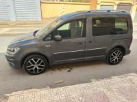 voitures-volkswagen-caddy-2017-highline-msila-algerie