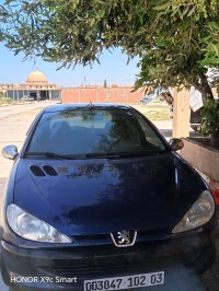 سيارات-peugeot-206-2002-تاجموت-الأغواط-الجزائر