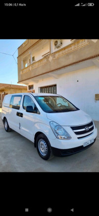 fourgon-hyundai-h1-2015-oran-algerie