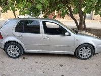 voitures-volkswagen-golf-4-1999-tebessa-algerie