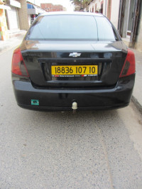 voitures-chevrolet-optra-4-portes-2007-bouira-algerie