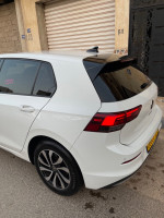 voitures-volkswagen-golf-8-2021-active-15-mostaganem-algerie